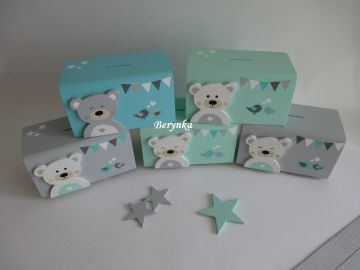 Dřevěná pokladnička v nordic stylu - s medvídkem