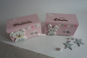 Dřevěná pokladnička v nordic stylu - s medvídkem