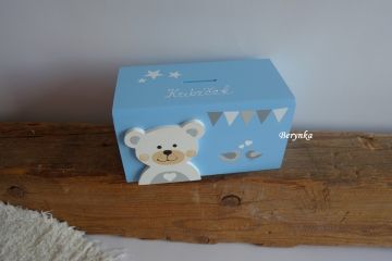 Dřevěná pokladnička v nordic stylu - s medvídkem