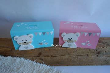 Dřevěná pokladnička v nordic stylu - s medvídkem