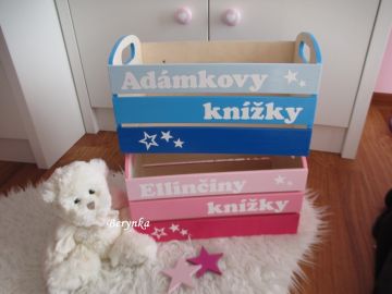 Dřevěná bedýnka na knížky - v různých barvách