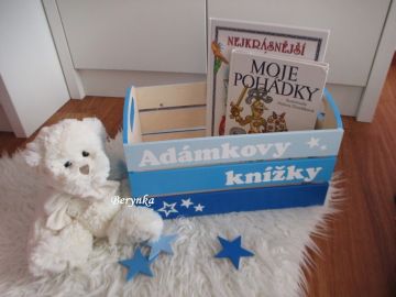 Dřevěná bedýnka na knížky - v různých barvách