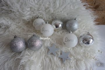 Vánoční baňky se jménem, malované - stříbrné