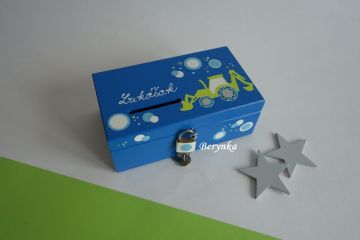 Dřevěná pokladnička s bagrem