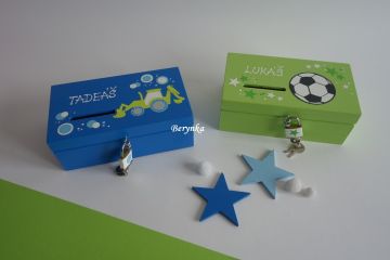 Dřevěná pokladnička s bagrem