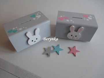 Dřevěná pokladnička s hlavou zajíčka