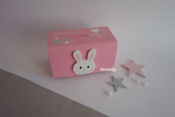 Dřevěná pokladnička s hlavou zajíčka