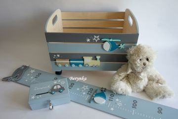 Dřevěné dekorace v šedo-bledě modré