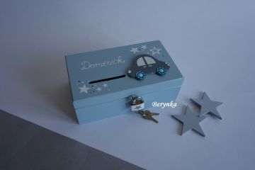 Dřevěné dekorace v šedo-bledě modré