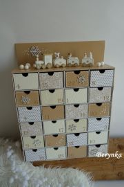 Adventní kalendář *krémový* s mašinkou - různá provedení