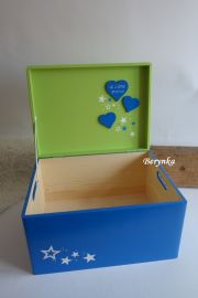 Dřevěná vzpomínková bedýnka s hvězdičkami