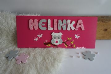 Jmenovka s písmenky a sovičkou