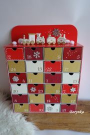 Adventní kalendář červeno-zlatý s mašinkou - různá provedení