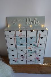 Adventní kalendář s vyřezaným jménem *motiv č. 3*