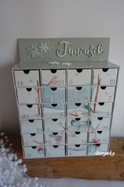 Adventní kalendář s vyřezaným jménem *motiv č. 3*