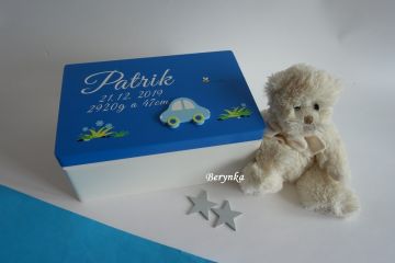 Dřevěná bedýnka s autíčkem - různá provedení