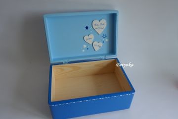 Dřevěná bedýnka s autíčkem - různá provedení