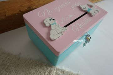 Dřevěná pokladnička