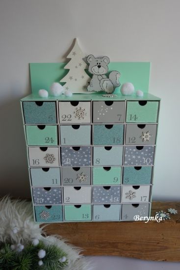 Adventní kalendář mátový s medvídkem - různá provedení