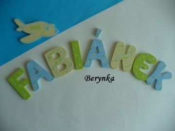 Dřevěná písmenka pro děti
