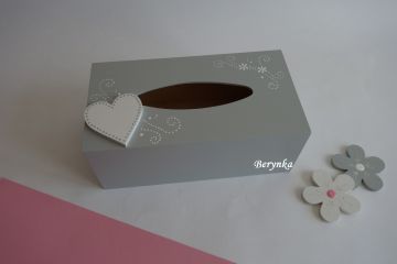 Krabička na kapesníky se srdíčkem