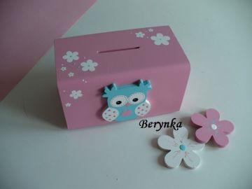 Dřevěná pokladnička se sovičkou