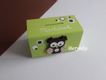 Dřevěná pokladnička se sovičkou