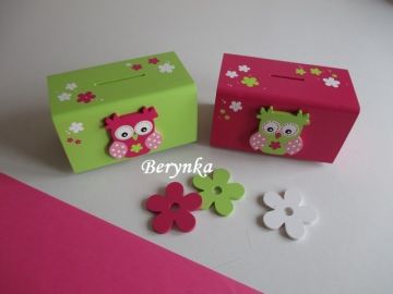 Dřevěná pokladnička se sovičkou