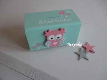 Dřevěná pokladnička se sovičkou