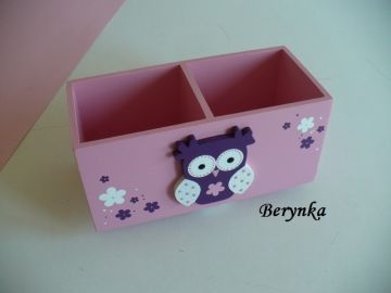 Dřevěné dekorace - tmavě fialová, bílá a růžová