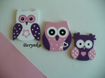 Dřevěné dekorace - tmavě fialová, bílá a růžová