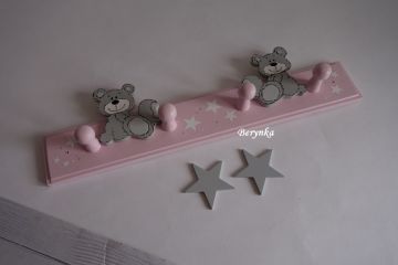 Dětský věšák s medvídky