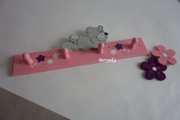 Dětský věšák s medvídky