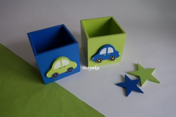 Dekorace v modré se zelenou a hnědou