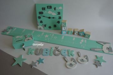 Dřevěné dekorace - se zajíčkem podle koberce