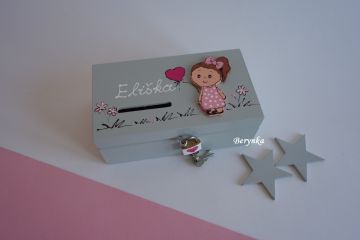 Dřevěná pokladnička