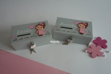 Dřevěná pokladnička s holčičkou a klukem