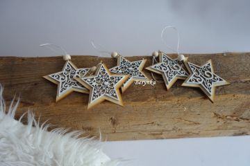 Dřevěné vánoční ozdoby - srdíčka a hvězdičky
