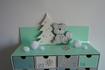 Adventní kalendář mátový s medvídkem - různá provedení