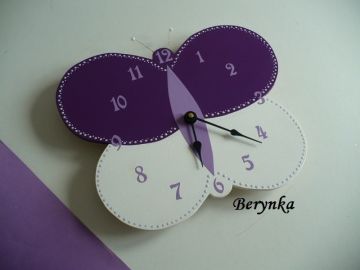 Dětské hodiny motýl