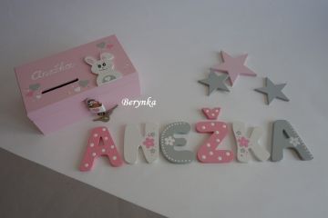 Dřevěná písmenka "kytičky"