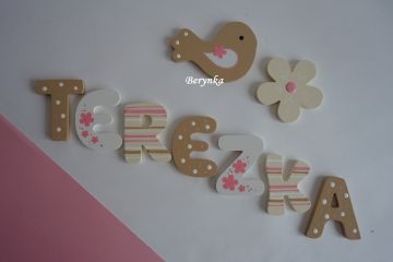 Dřevěná písmenka "kytičky"
