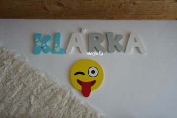 Dřevěná písmenka "kytičky"