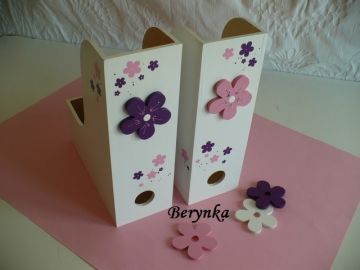 Dřevěný šanon s kytičkou