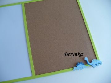 Nástěnka s dinosaury