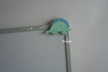 Nástěnka s dinosaury