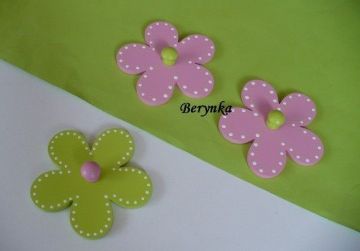 Dětský věšáček kytička