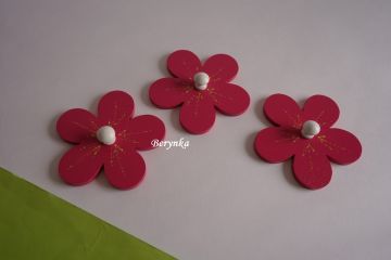 Dětský věšáček kytička