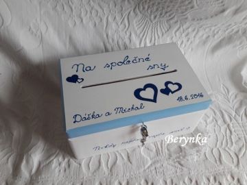 Svatební bedýnka srdíčková