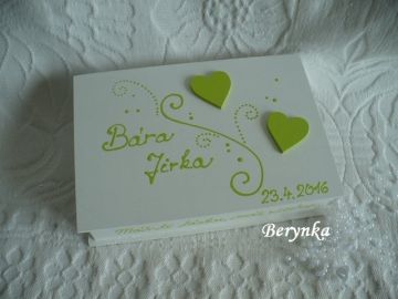 Svatební krabička se srdíčky a spirálkami